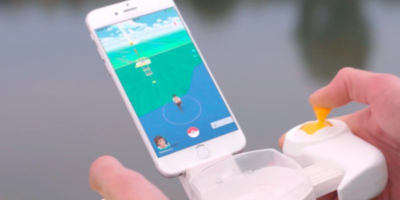 Играть в Pokemon Go при помощи дрона